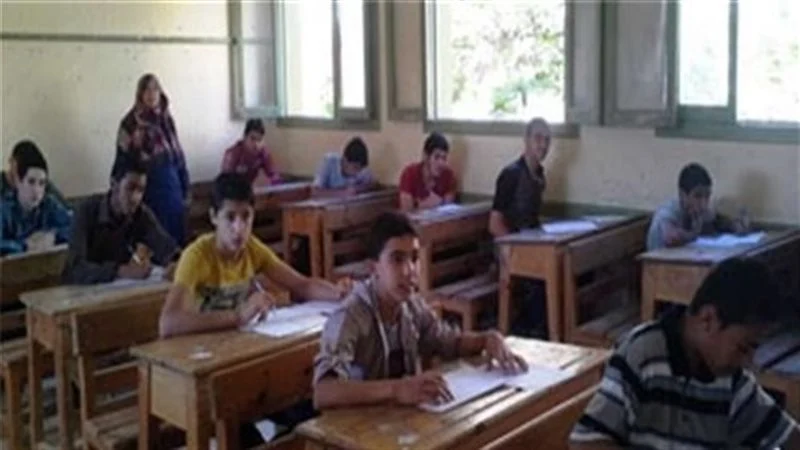 التعليم تعلن الاستعداد النهائي لإطلاق استمارة الشهادة الإعدادية 2025.. رابط التسجيل والخطوات والمستندات المطلوبة للطلاب قبل الامتحانات