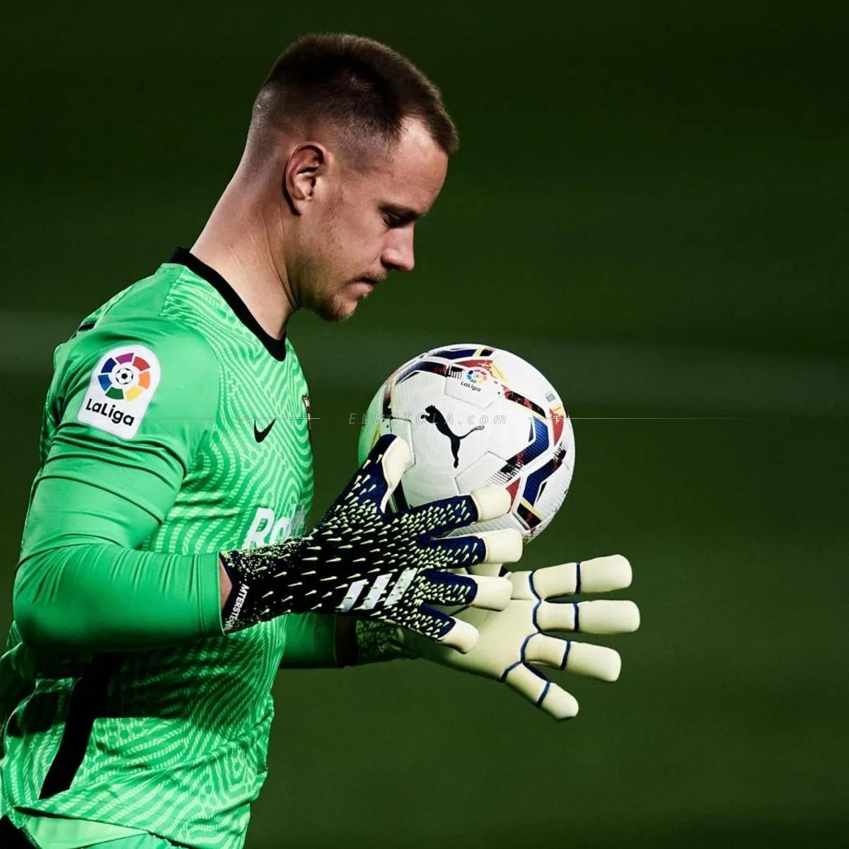 رسالة لا تقبل التأويل من برشلونة إلى تير شتيجن قبل مواجهة غوادالاخارا.. ثقة أخيرة أم تمهيد للرحيل؟