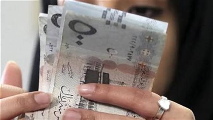 لو ناوي على العمرة في ديسمبر.. أسعار الريال السعودي اليوم الإثنين 8 ديسمبر 2025 في البنك الأهلي المصري والبنوك المصرية لحظة بلحظة