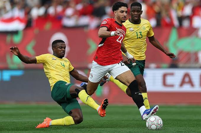 مشاهدة ماتش Angola vs Egypt حبس أنفاس في أغادير.. بث مباشر مباراة مصر وأنجولا الآن في كأس أمم إفريقيا 2025.. إصابة مقلقة لـ لاشين وتغييرات ‘العميد’ تشعل الدقائق الأخيرة!