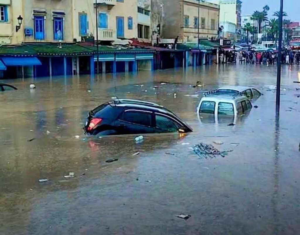 نشرة إنذارية للأرصاد الجوية تسجيل تساقطات ثلجية وأمطار رعدية على سكان هذا المناطق في المغرب احذروا!