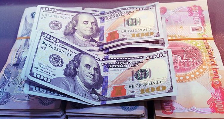 سعر صرف 100 دولار مقابل الدينار العراقي اليوم سعر الدولار يقفز في بغداد وأربيل اليوم.. ارتفاع جديد يصل إلى 147 ألف دينار في الأسواق العراقية