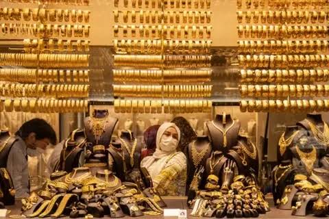 سعر مثقال الذهب عيار 21 أسعار الذهب في العراق اليوم الأربعاء 7 يناير 2026.. تراجع طفيف في جميع الأعيرة وسط ضغوط الدولار