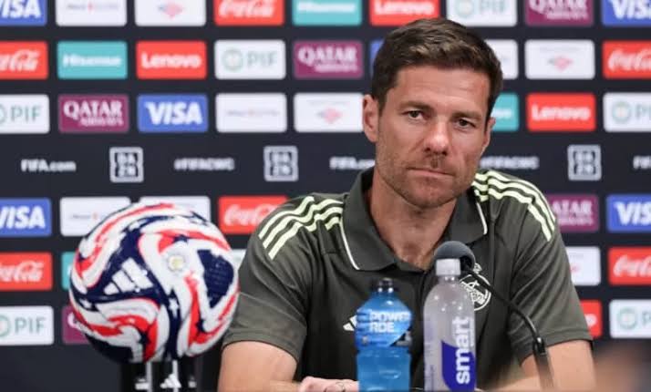 ليفربول أم بايرن ميونخ أم مانشستر سيتي؟ صراع ثلاثي على تشابي ألونسو وتوتنهام ومانشستر يونايتد خارج الحسابات